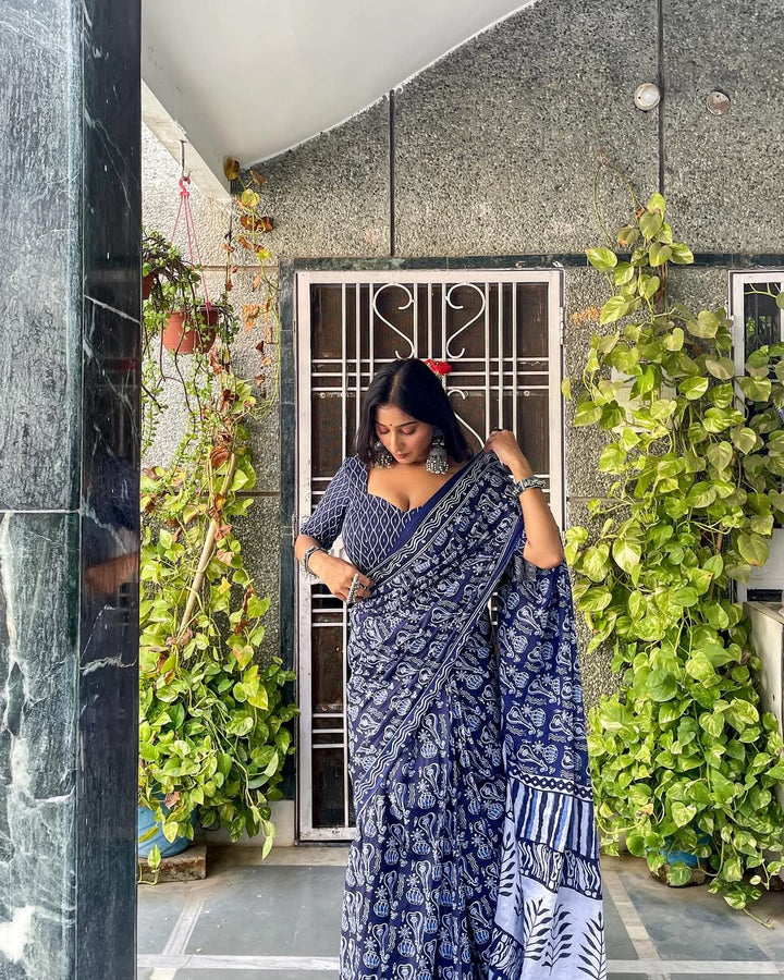 ready to wear saree,readymade saree,one minute saree, 1 minute saree, stitched saree, pre pleated saree , pre draped saree
