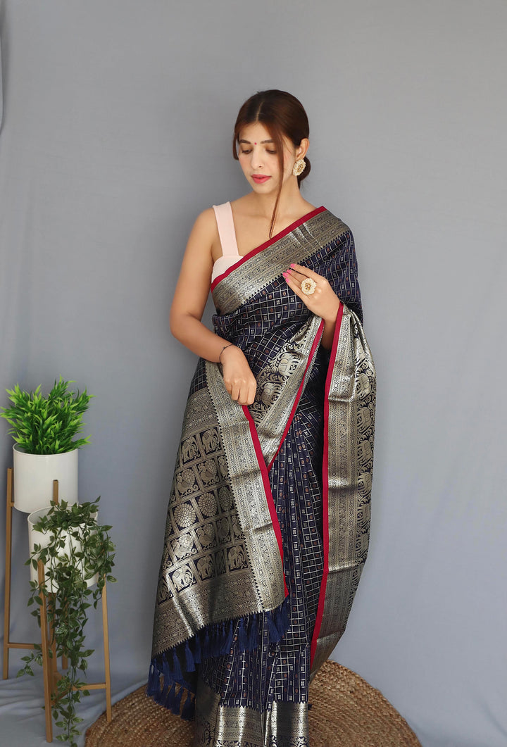 ready to wear saree,readymade saree,one minute saree, 1 minute saree, stitched saree, pre pleated saree , pre draped saree
