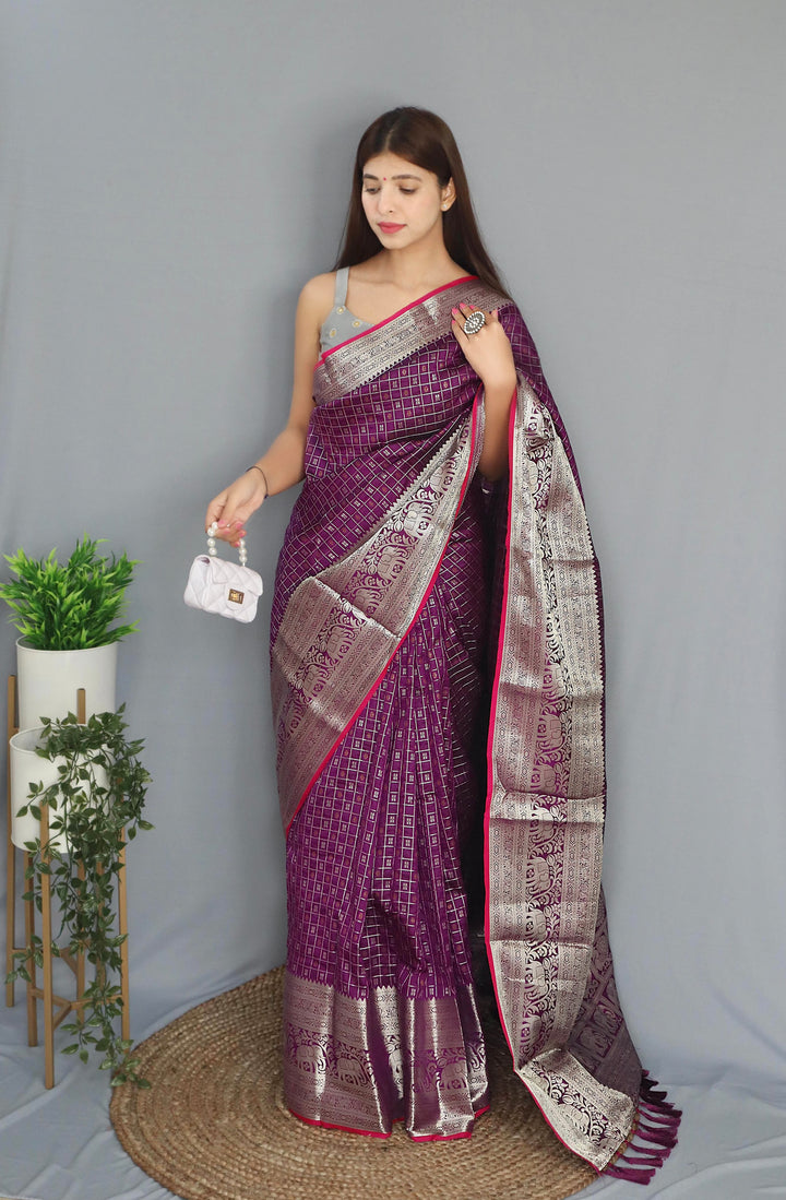 ready to wear saree,readymade saree,one minute saree, 1 minute saree, stitched saree, pre pleated saree , pre draped saree
