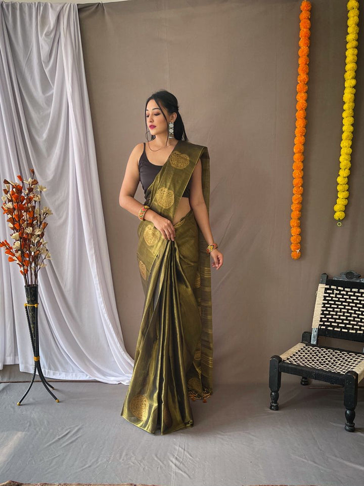 ready to wear saree,readymade saree,one minute saree, 1 minute saree, stitched saree, pre pleated saree , pre draped saree
