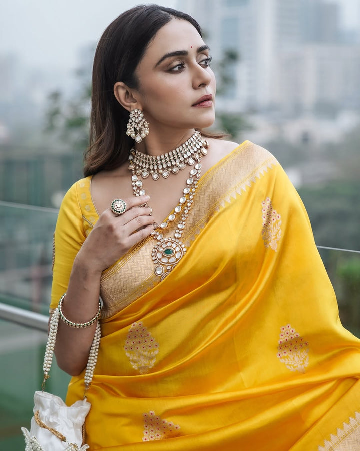 ready to wear saree,readymade saree,one minute saree, 1 minute saree, stitched saree, pre pleated saree , pre draped saree
