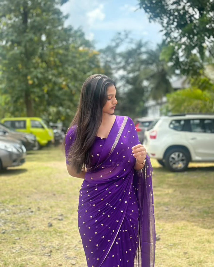 ready to wear saree,readymade saree,one minute saree, 1 minute saree, stitched saree, pre pleated saree , pre draped saree
