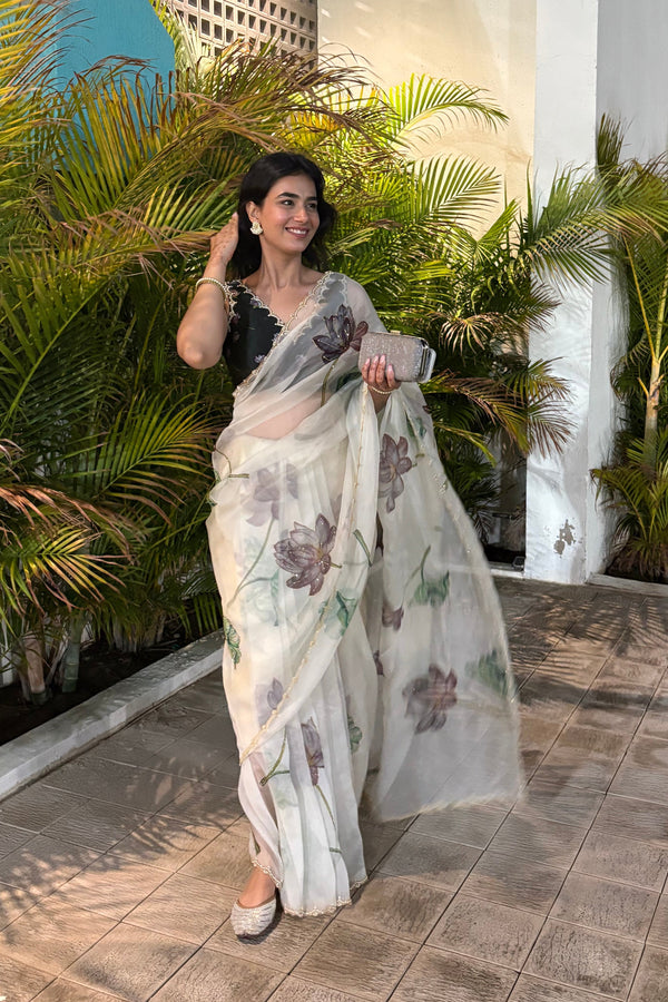 ready to wear saree,readymade saree,one minute saree, 1 minute saree, stitched saree, pre pleated saree , pre draped saree
