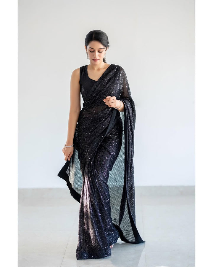 ready to wear saree,readymade saree,one minute saree, 1 minute saree, stitched saree, pre pleated saree , pre draped saree
