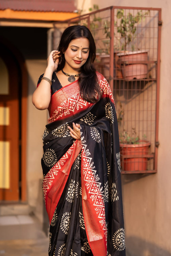 ready to wear saree,readymade saree,one minute saree, 1 minute saree, stitched saree, pre pleated saree , pre draped saree