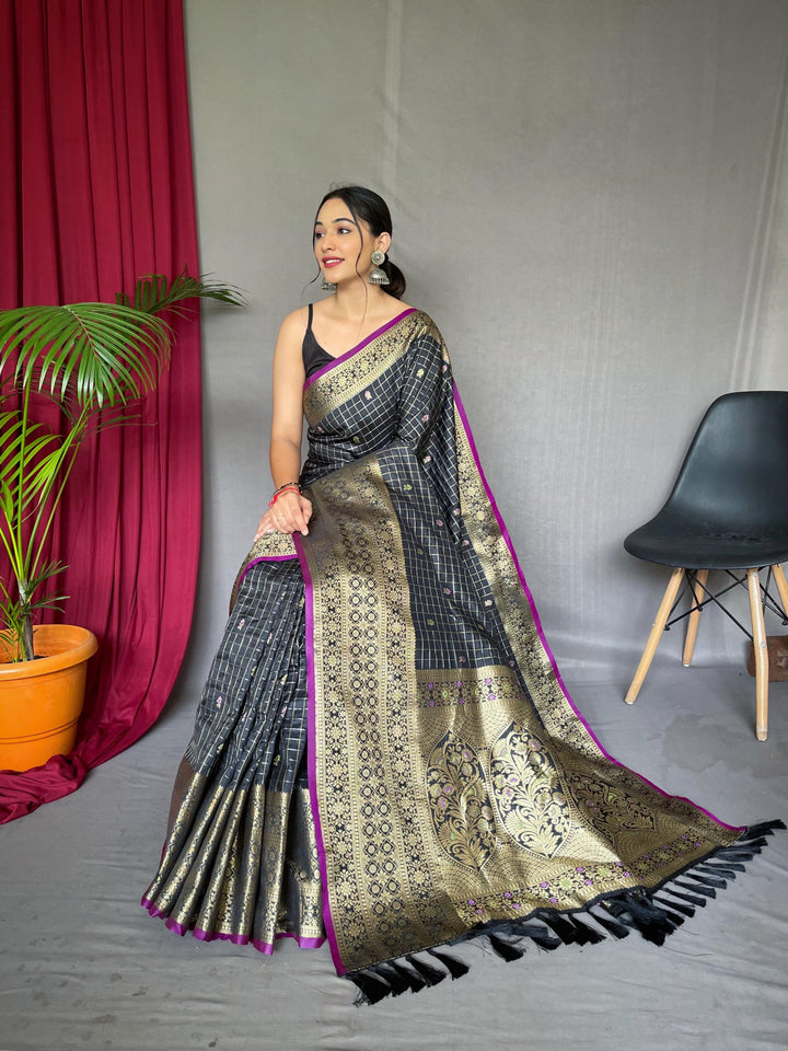 ready to wear saree,readymade saree,one minute saree, 1 minute saree, stitched saree, pre pleated saree , pre draped saree
