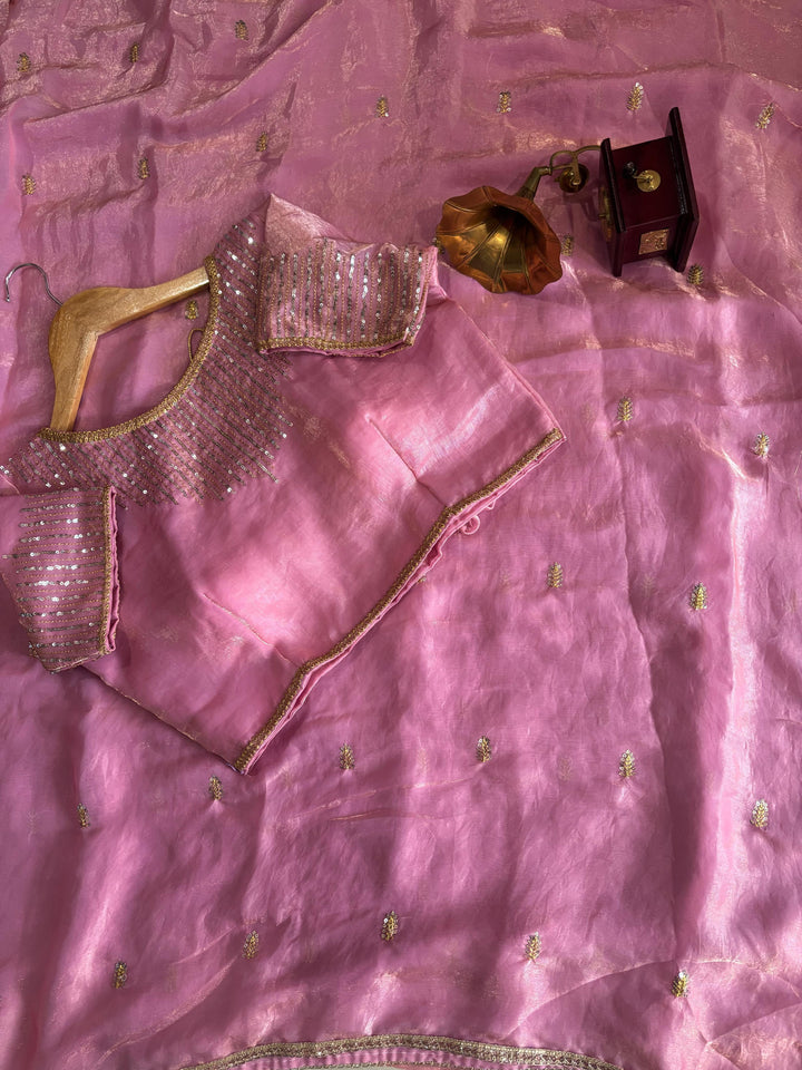 ready to wear saree,readymade saree,one minute saree, 1 minute saree, stitched saree, pre pleated saree , pre draped saree
