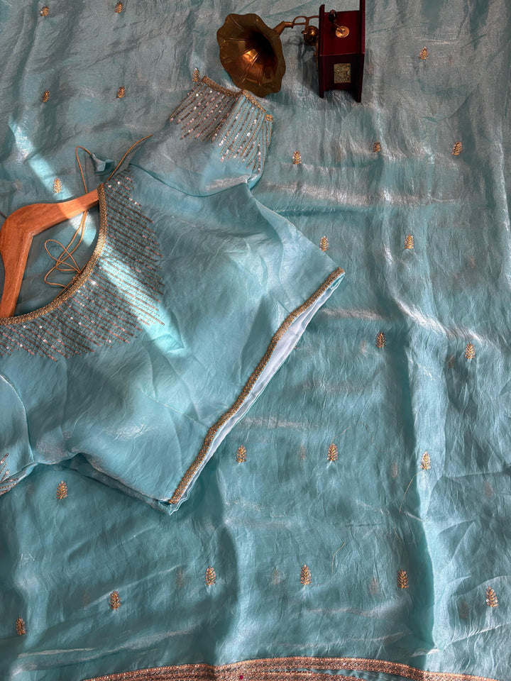 ready to wear saree,readymade saree,one minute saree, 1 minute saree, stitched saree, pre pleated saree , pre draped saree
