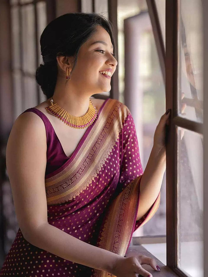 ready to wear saree,readymade saree,one minute saree, 1 minute saree, stitched saree, pre pleated saree , pre draped saree
