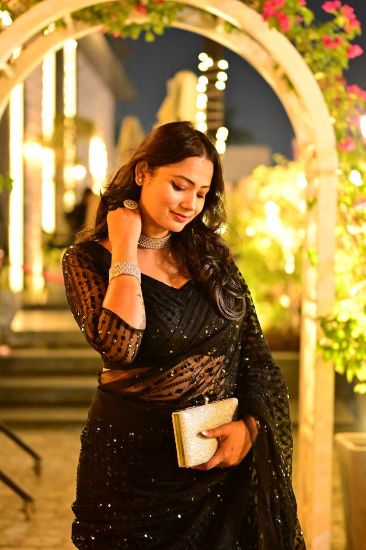 ready to wear saree,readymade saree,one minute saree, 1 minute saree, stitched saree, pre pleated saree , pre draped saree
