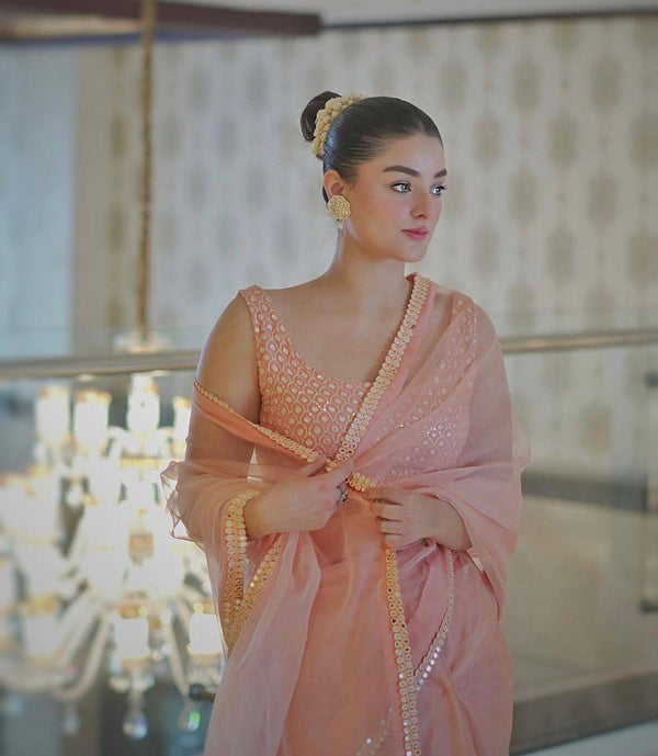 ready to wear saree,readymade saree,one minute saree, 1 minute saree, stitched saree, pre pleated saree , pre draped saree
