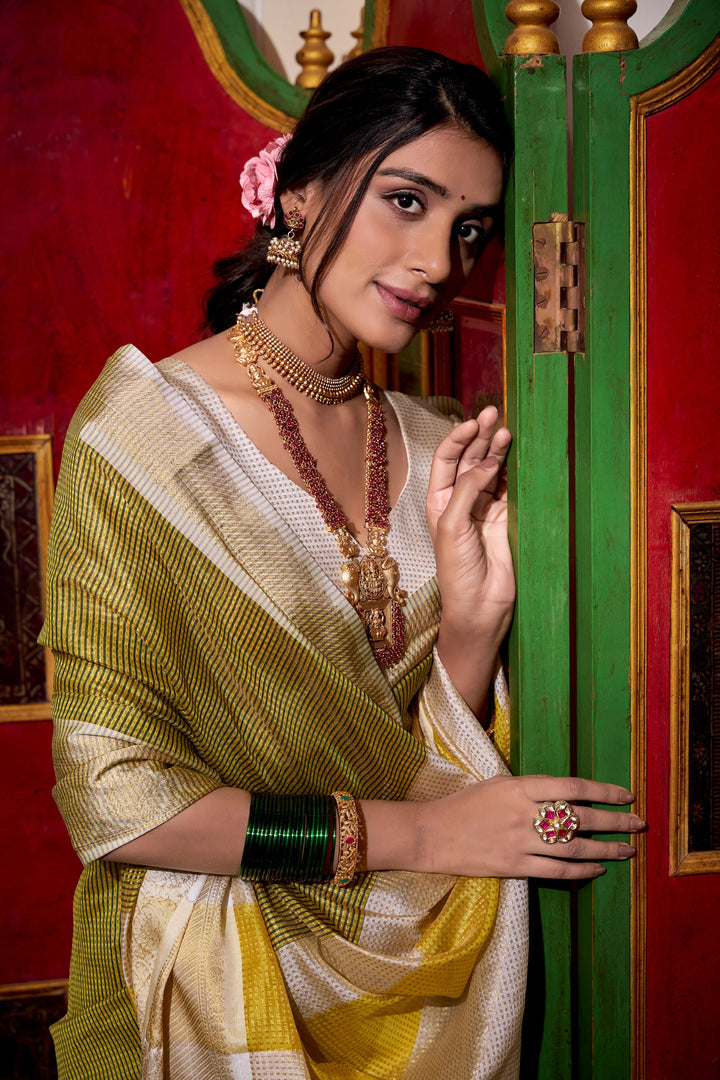 ready to wear saree,readymade saree,one minute saree, 1 minute saree, stitched saree, pre pleated saree , pre draped saree
