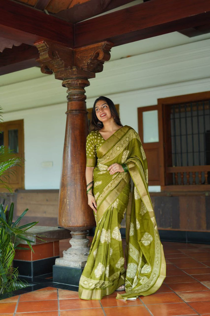 ready to wear saree,readymade saree,one minute saree, 1 minute saree, stitched saree, pre pleated saree , pre draped saree
