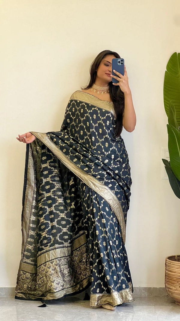 ready to wear saree,readymade saree,one minute saree, 1 minute saree, stitched saree, pre pleated saree , pre draped saree