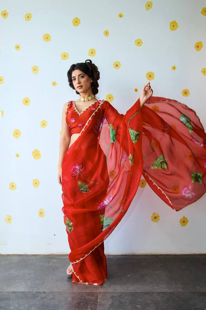 ready to wear saree,readymade saree,one minute saree, 1 minute saree, stitched saree, pre pleated saree , pre draped saree
