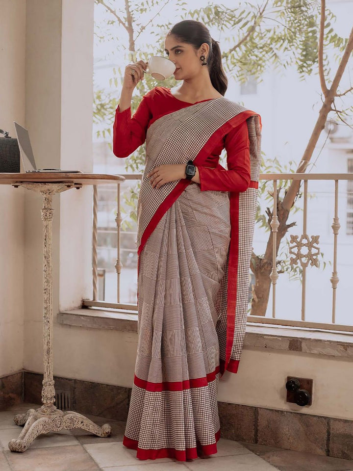 ready to wear saree,readymade saree,one minute saree, 1 minute saree, stitched saree, pre pleated saree , pre draped saree
