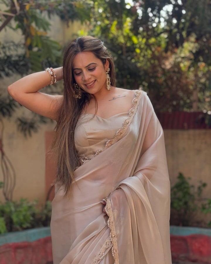 ready to wear saree,readymade saree,one minute saree, 1 minute saree, stitched saree, pre pleated saree , pre draped saree
