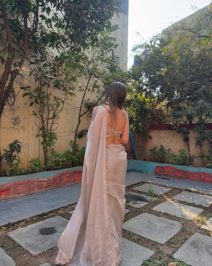 ready to wear saree,readymade saree,one minute saree, 1 minute saree, stitched saree, pre pleated saree , pre draped saree

